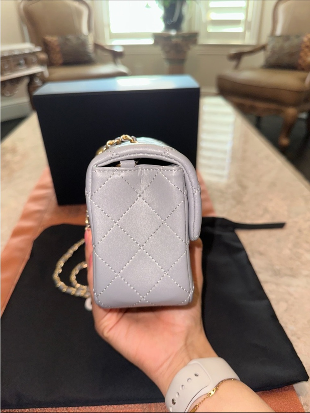 Pearl crush mini lambskin Leather Flap Bag in Light Gray with Gold Hardware - Picture 5 of 8